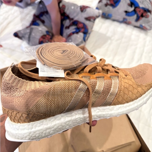 Adidas Pusha T kingpin Sneakers
